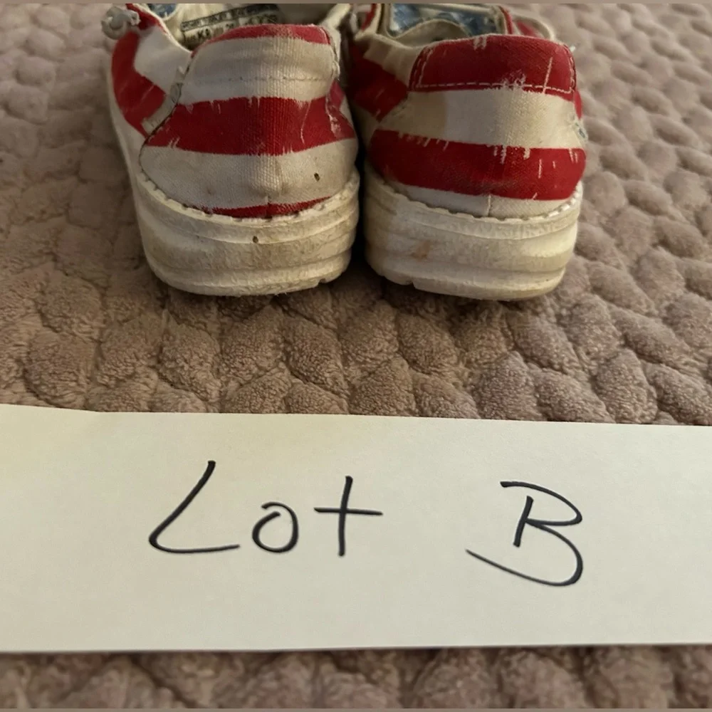 Hey Dude American Flag Red White & Blue SHOES Stars & Stripes kids size 8 (lotB)
